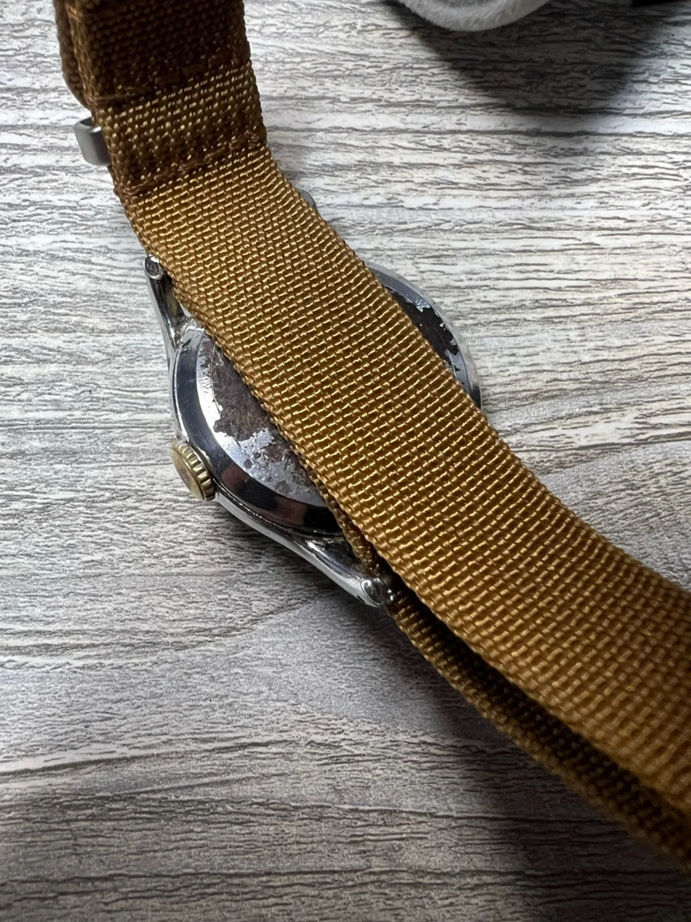 Superior Budgeteer 7 jewel mechanical men’s watch